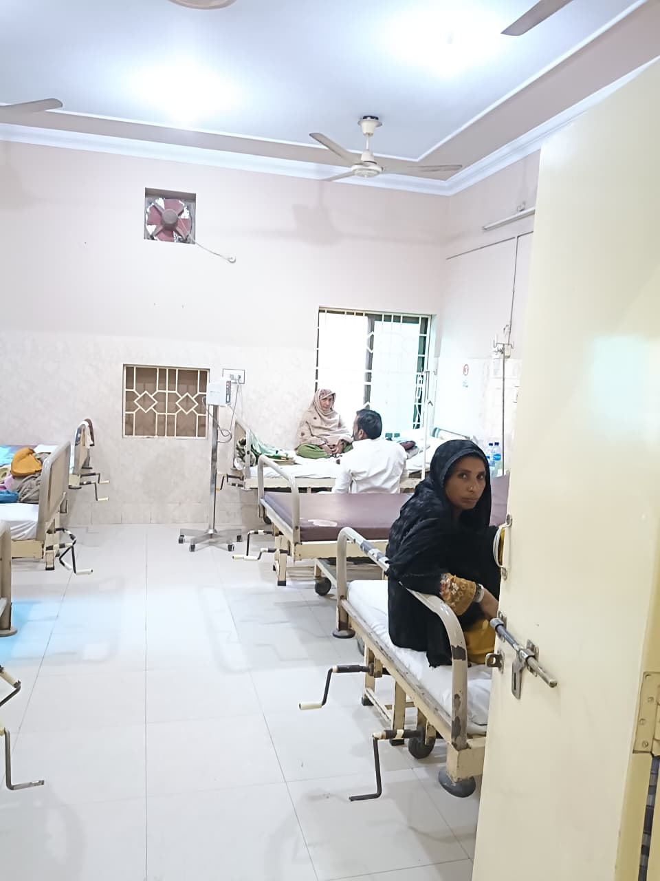 Amin Medical Complex – Patient Ward